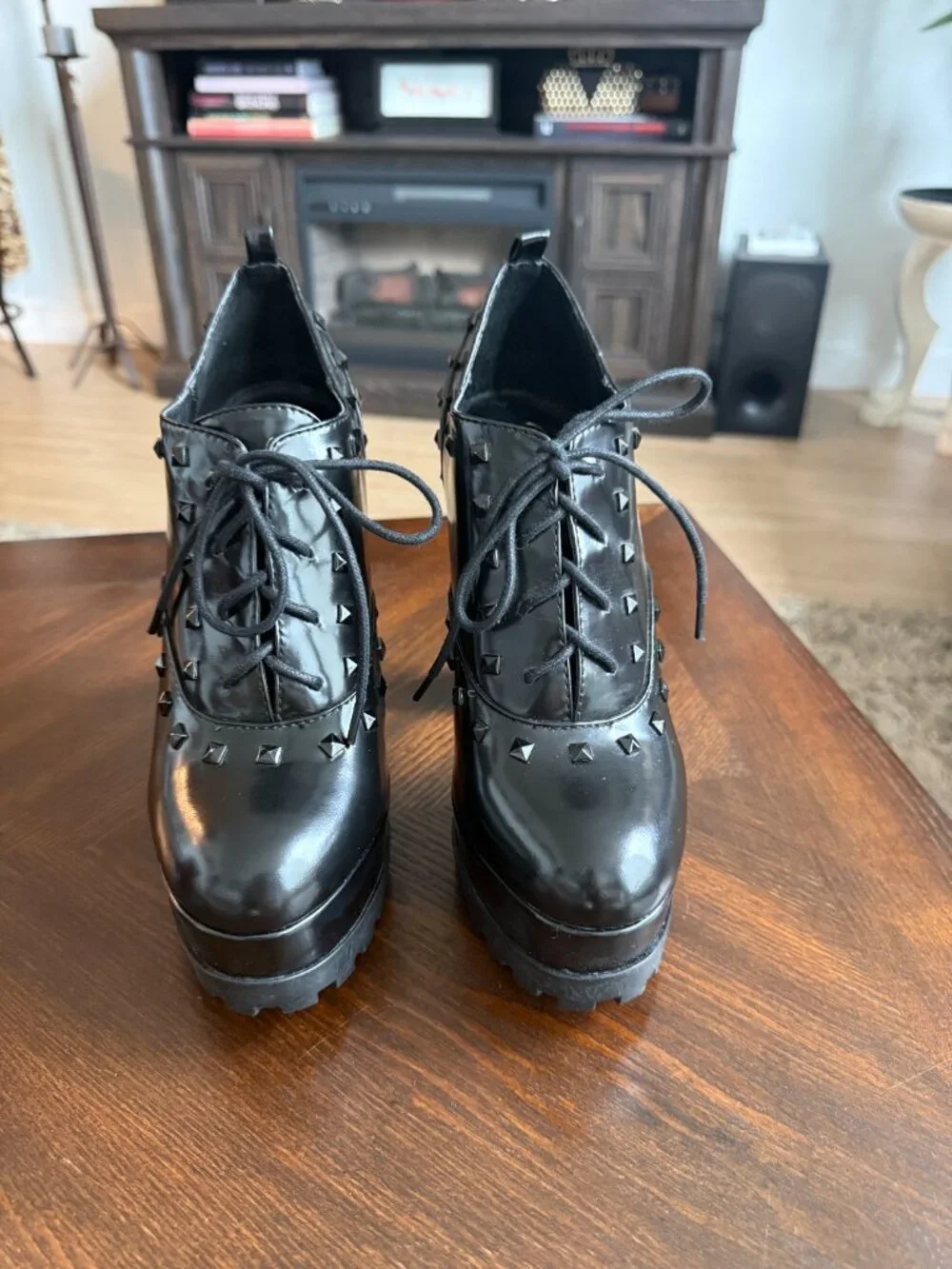 JESSICA SIMPSON | Imina Black Leather Studded Platform Oxford Booties 9M | RARE